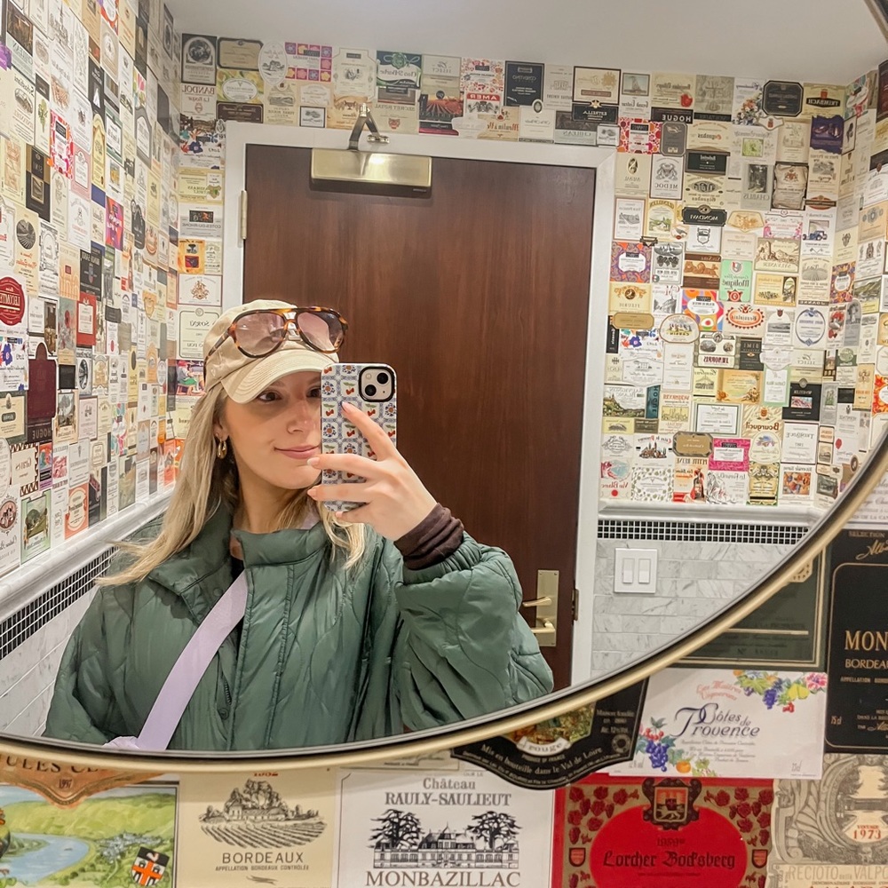 Meet your Posher, Lexi